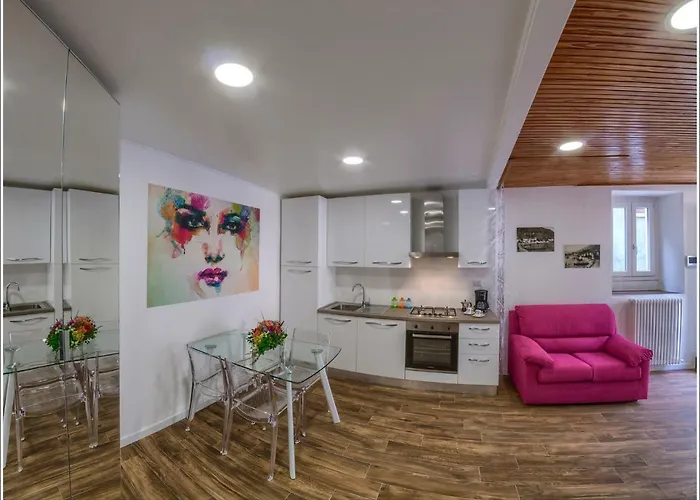 Monolocale “sale & Pepe” グラヴェドーナ